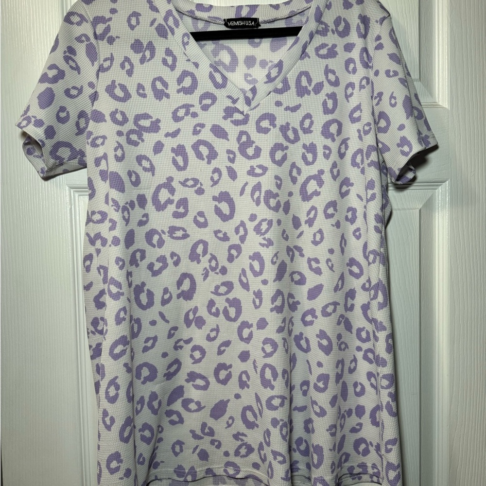 Heimish leopard top